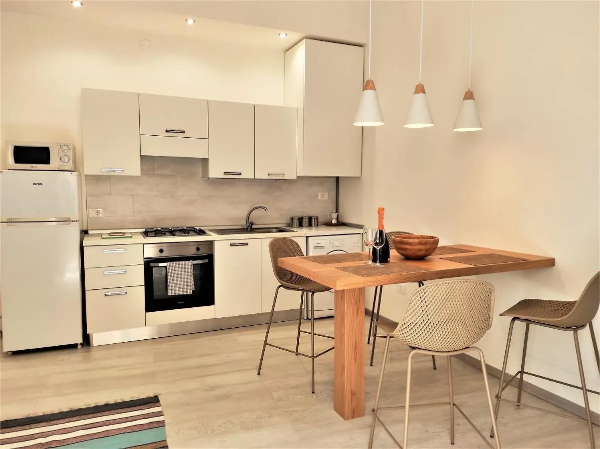 Edesia Apartment- Ortigia Holidays Syracuse Appartamento